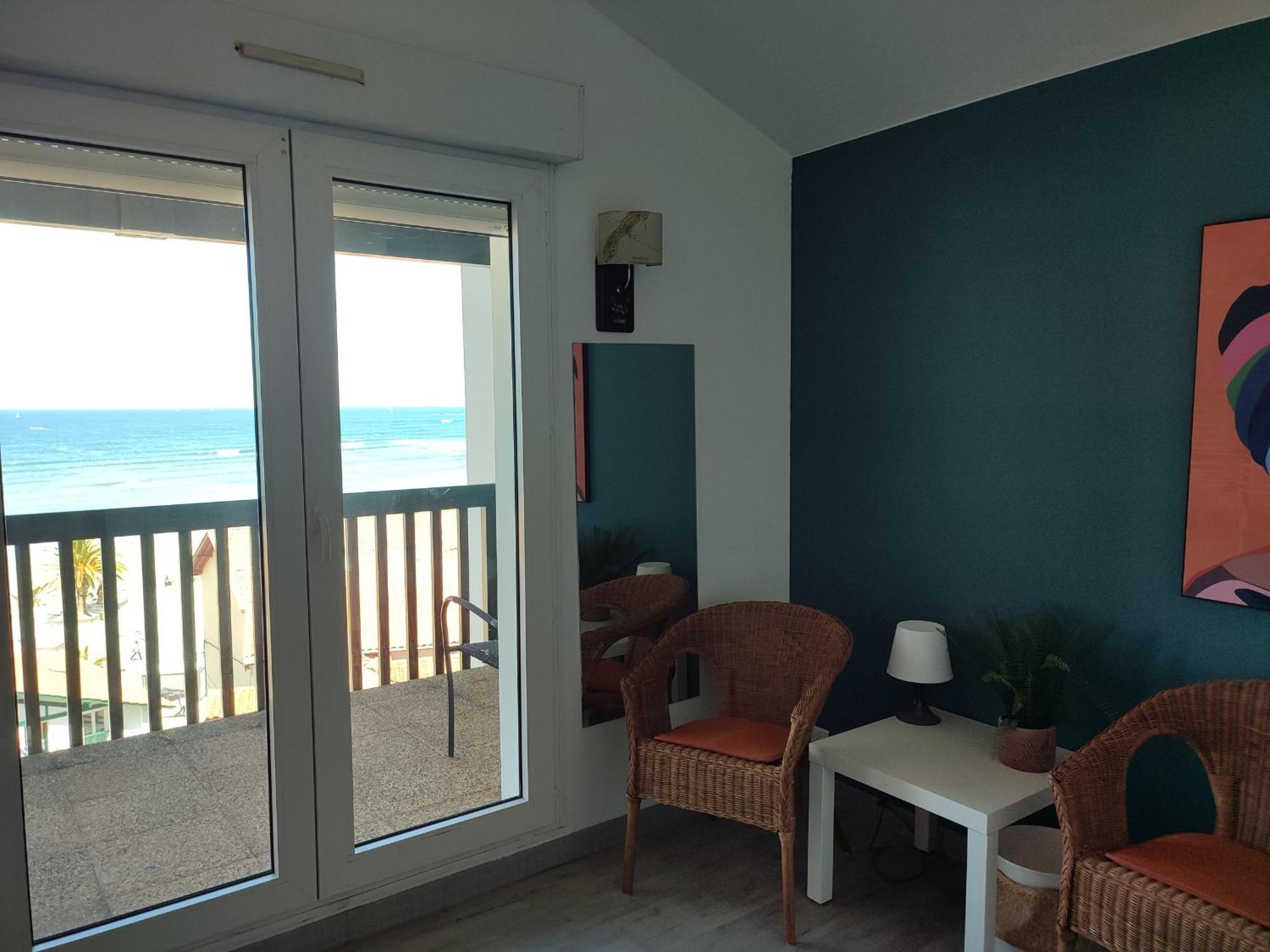 Appartement T4 Hendaye A Deux Pas De La Plage Avec Parking Prive - Fr-1-239-666 Exterior photo
