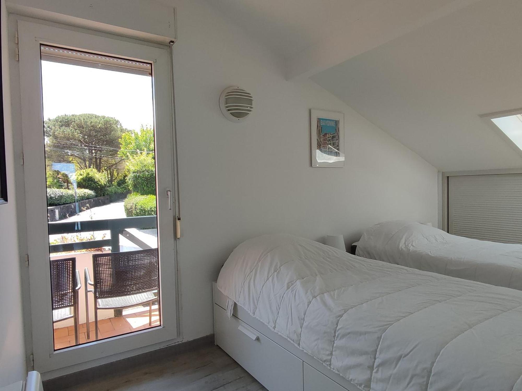 Appartement T4 Hendaye A Deux Pas De La Plage Avec Parking Prive - Fr-1-239-666 Exterior photo